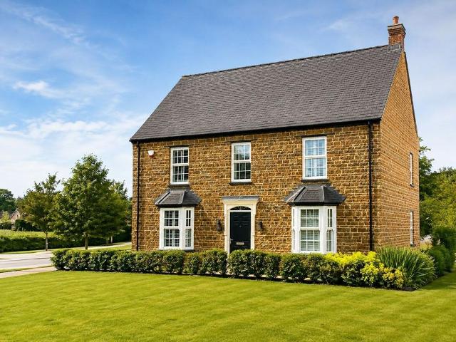 House for sale in Evershot, Oxfordshire