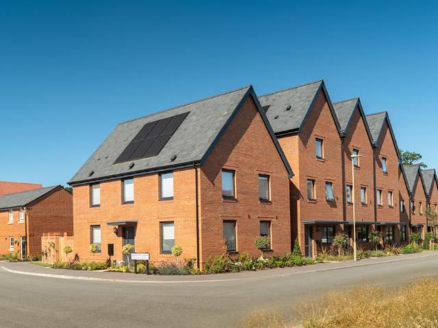 House for sale in Curbridge, Winchester
