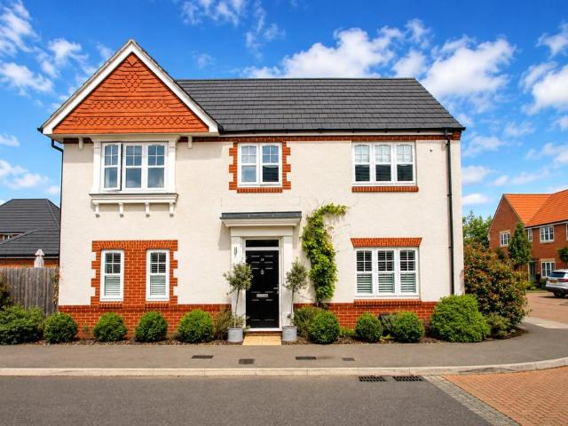 House for sale in Westborough, Surrey