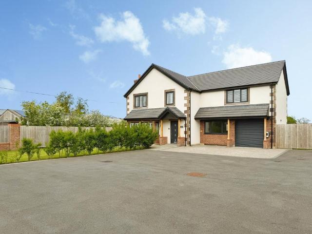House for sale in Woodplumpton, Higher Bartle