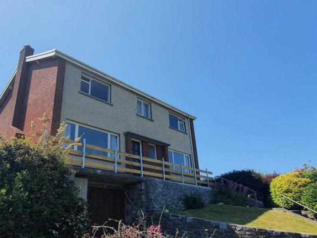 House for sale in Waunfawr, Wales