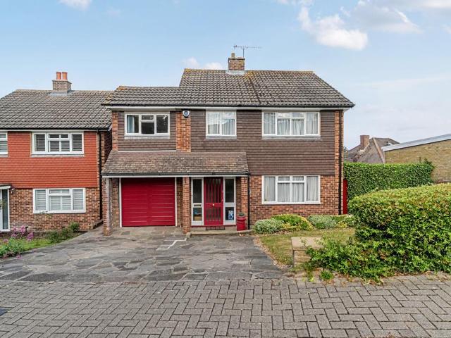 House for sale in Green Street Green, Greater London