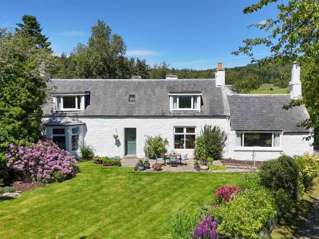 House for sale in Skye Of Curr, Scotland