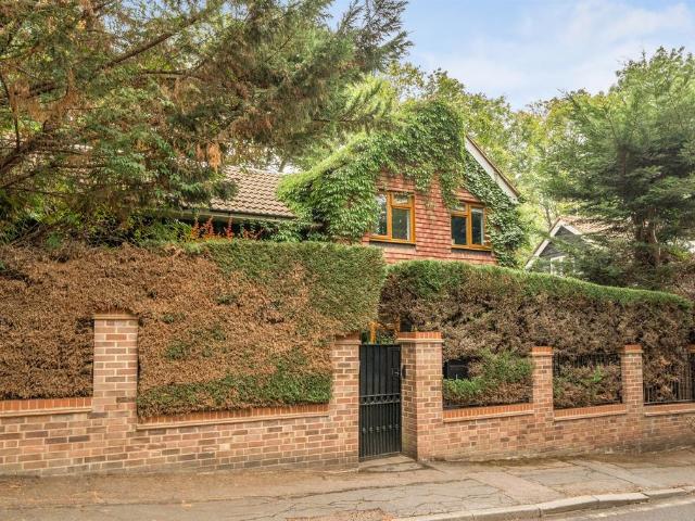 House for sale in London Borough of Enfield, Greater London