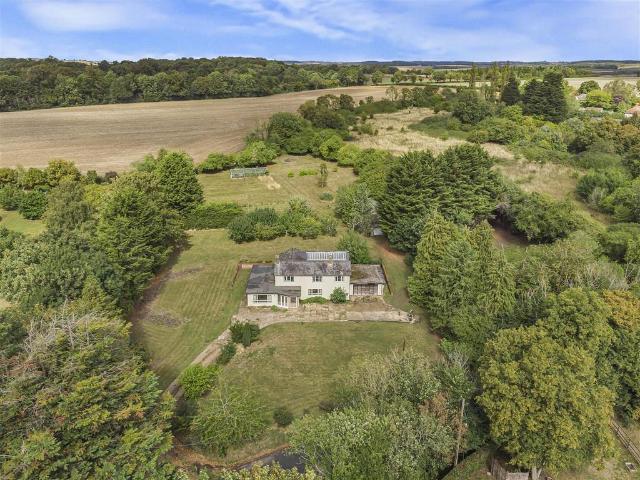 House for sale in Duton Hill, Essex