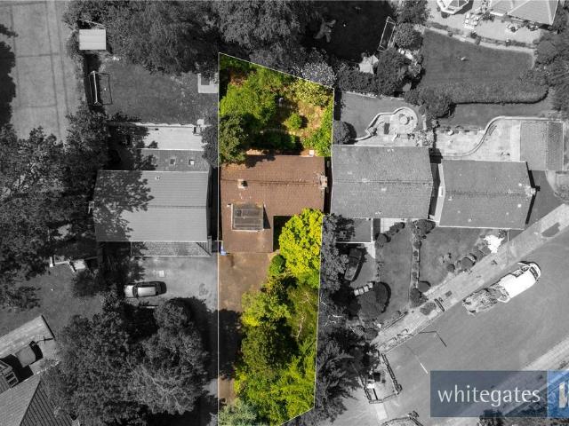 House for sale in Calderstones