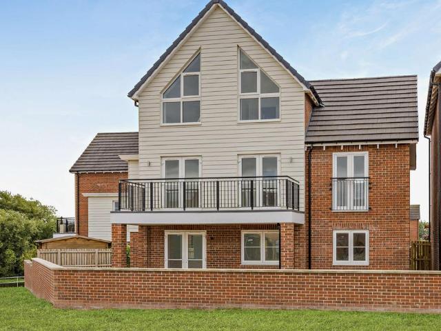 House for sale in Glasshoughton, Castleford