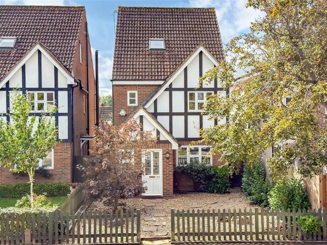 House for sale in St Albans, Five Acres