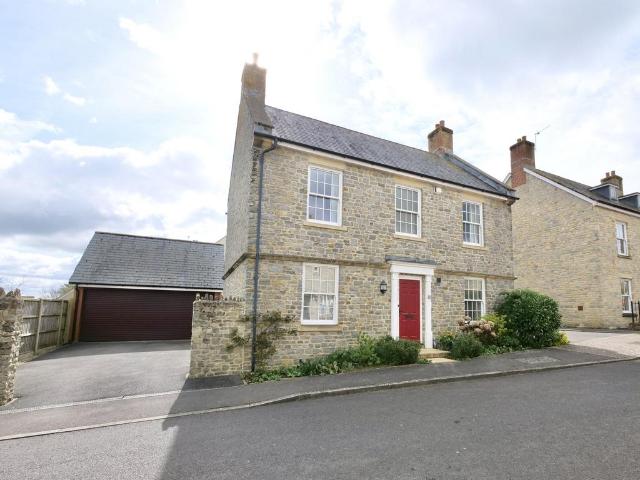 House for sale in Stalbridge