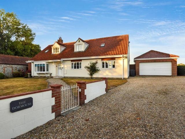 House for sale in Comers, Norfolk