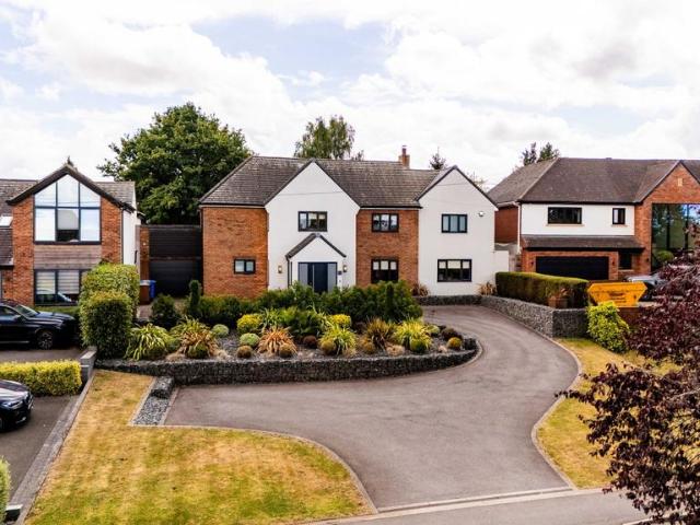 House for sale in Shenstone, Lichfield