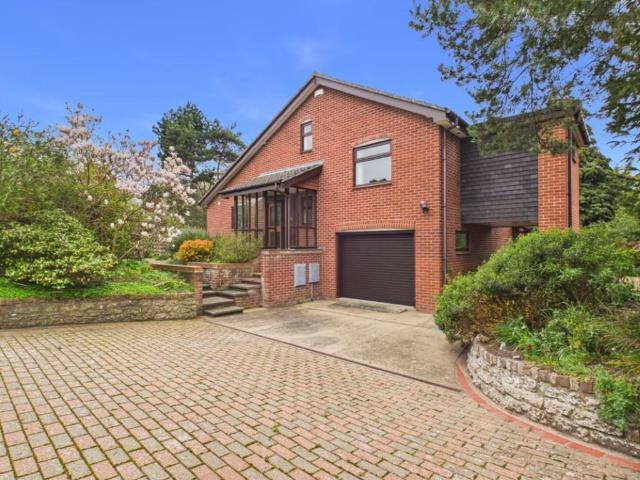 House for sale in Eastbridge, Suffolk