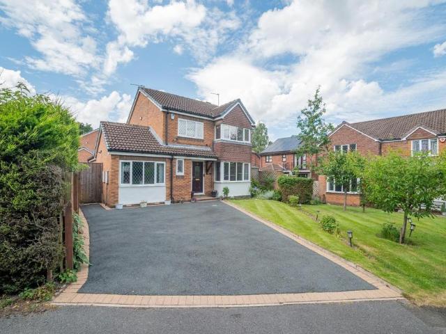 House for sale in Alwoodley, West Yorkshire