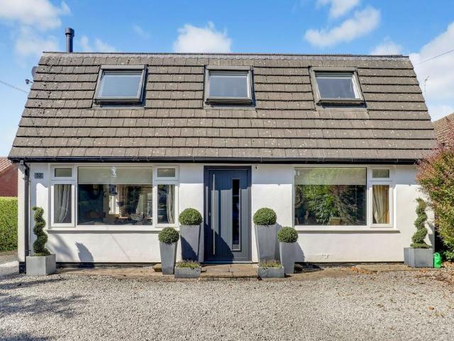 House for sale in Potters Corner, East Midlands