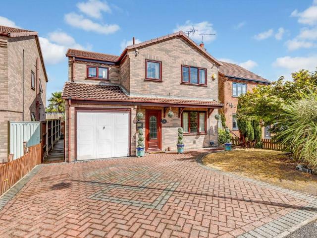 House for sale in Potters Corner, East Midlands