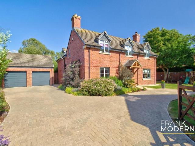 House for sale in Barholm, Lincolnshire