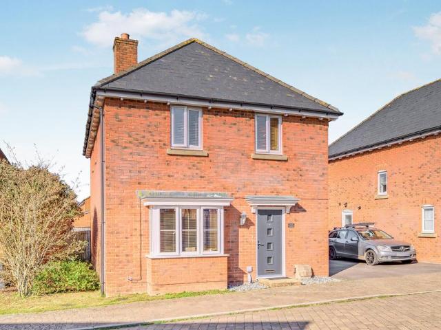 House for sale in Amesbury