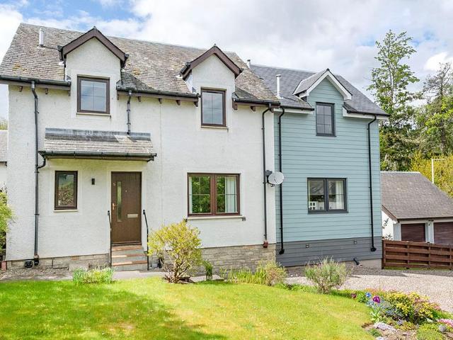 House for sale in Aberfeldy, Scotland