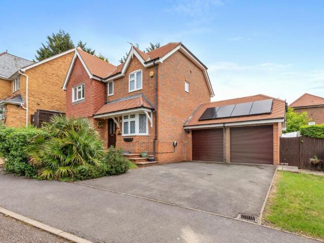 House for sale in Chepping Wycombe, Loudwater