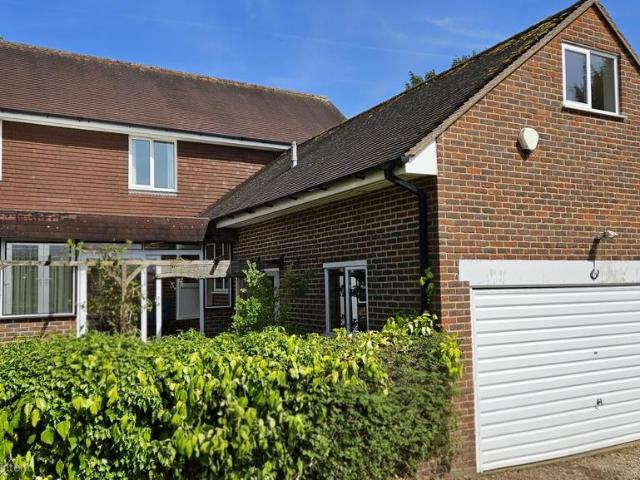 House for sale in Wargrave