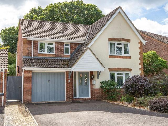 House for sale in Marchwood, New Forest