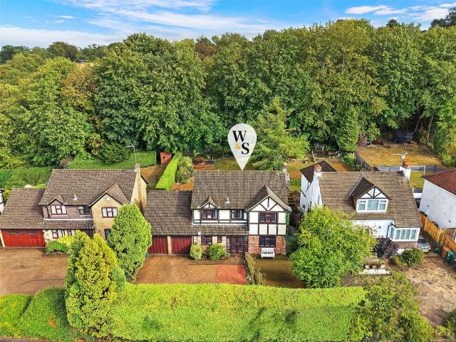 House for sale in Red Hill, Surrey