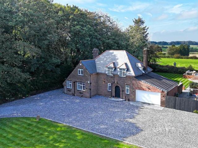House for sale in Haigh, Wigan