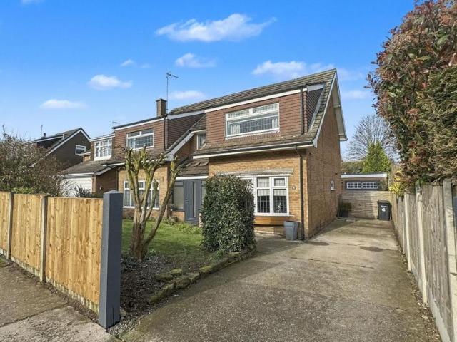 House for sale in Berry Hill, Potters Corner