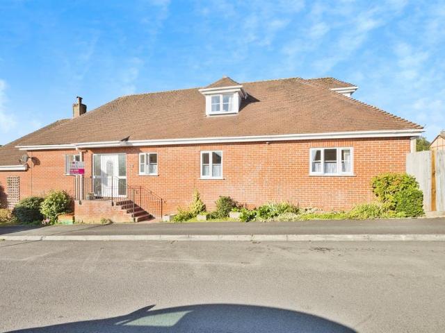 House for sale in Chard Town, Chard