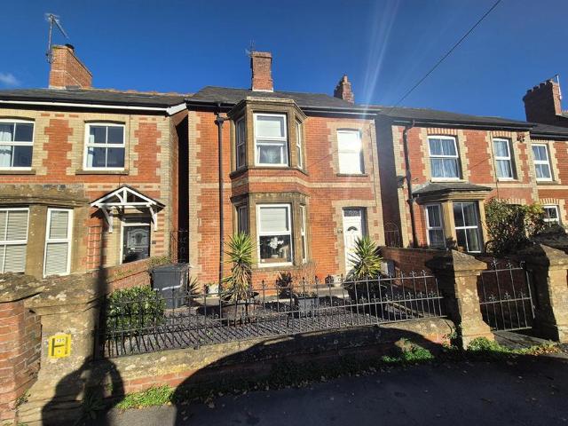 House for sale in Broadshard, Somerset