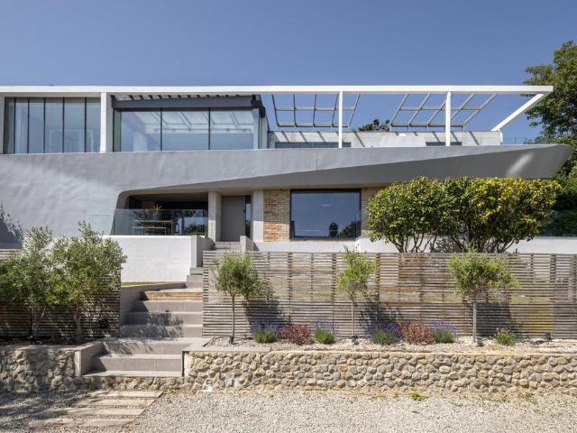 House for sale in Folkestone, Seabrook