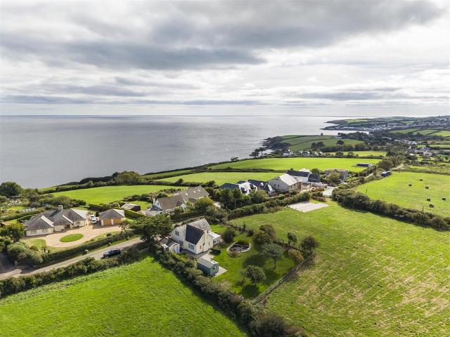 House for sale in Trewithian, Gerrans
