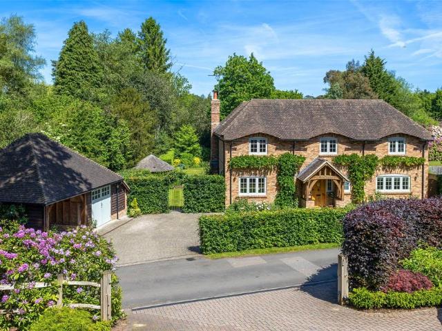 House for sale in Smock Alley, Horsham