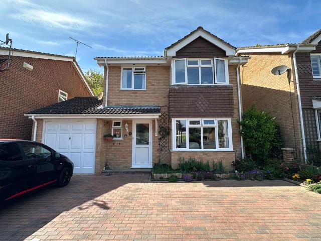 House for sale in Little Common, Heathlands