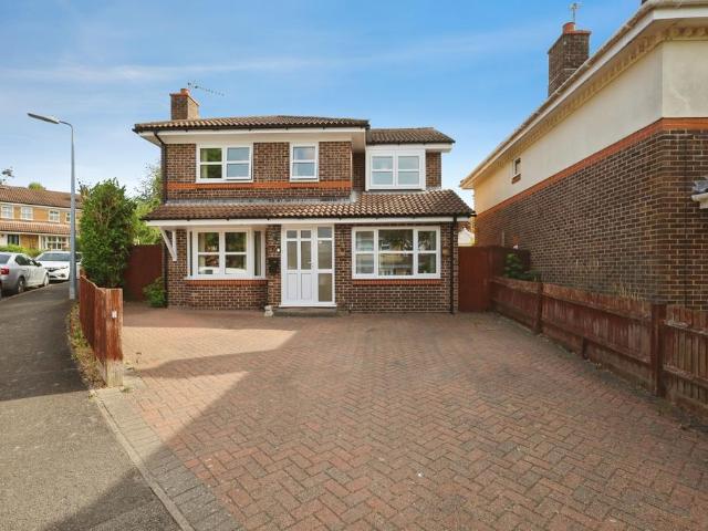 House for sale in Uckfield, Cross In Hand