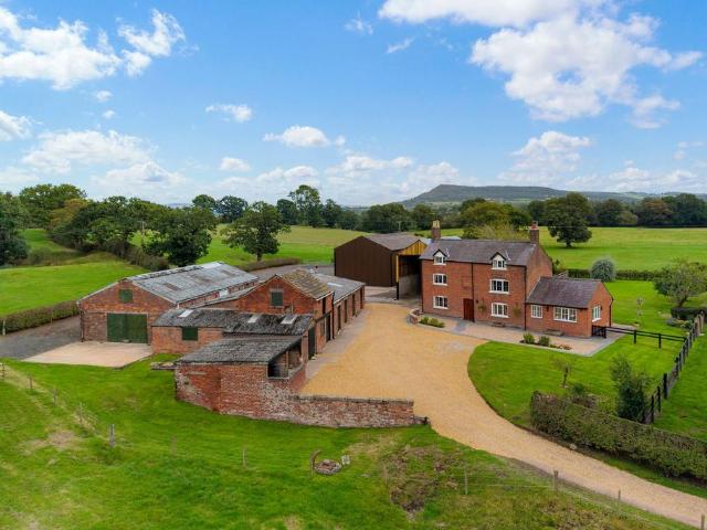 House for sale in Eaton