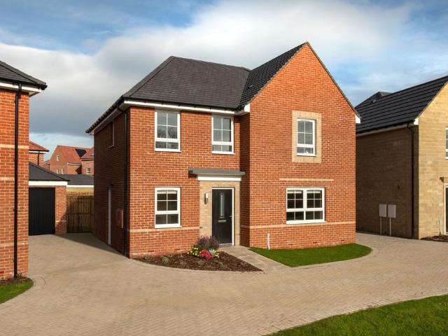 House for sale in Overstone, Moulton