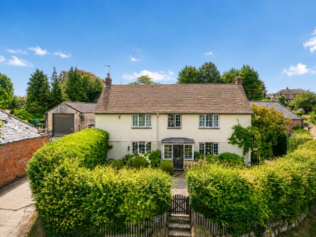 House for sale in Swindon