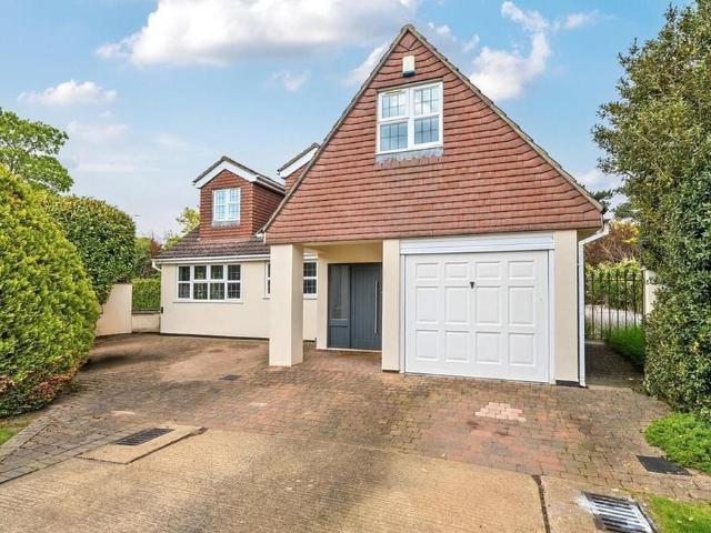 House for sale in Chislehurst, Greater London