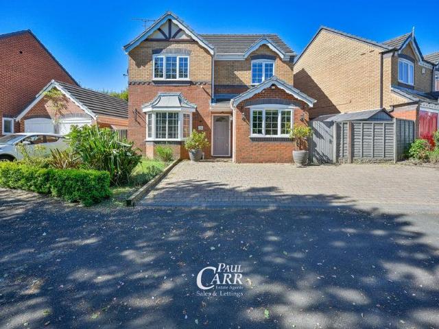 House for sale in Heath Hayes and Wimblebury, Chadsmoor