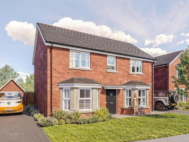 House for sale in Pentre Bychan, Rhostyllen