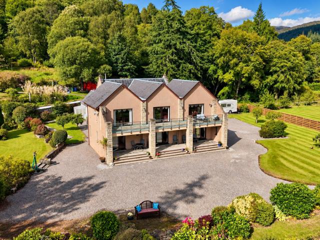 House for sale in Invermoriston, Scotland