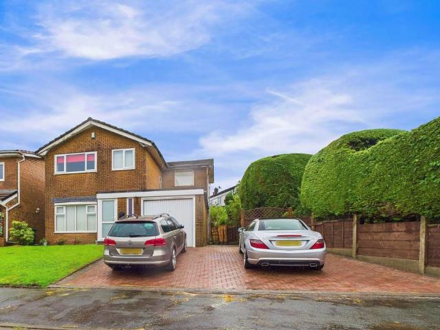 House for sale in Flax Moss, Irwell Vale