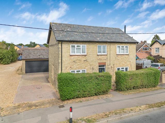 House for sale in Huntingdon, Cambridgeshire