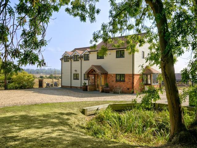 House for sale in Navestock, Navestock Side