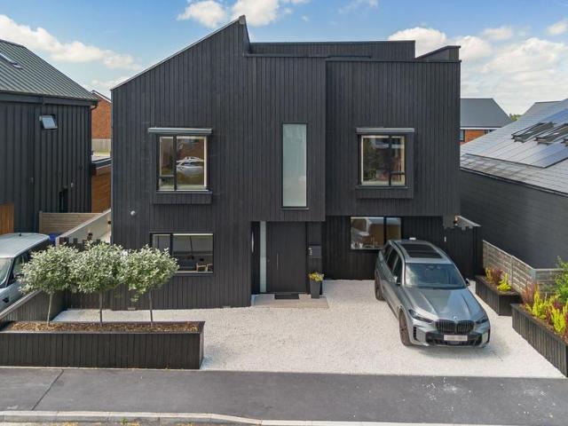 House for sale in Evershot, Oxfordshire