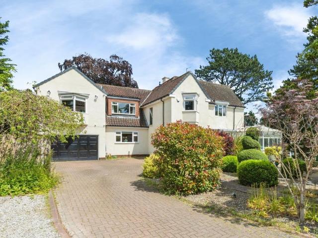 House for sale in Sunningdale, Egglescliffe