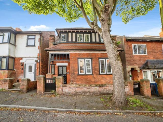 House for sale in Potters Corner, East Midlands