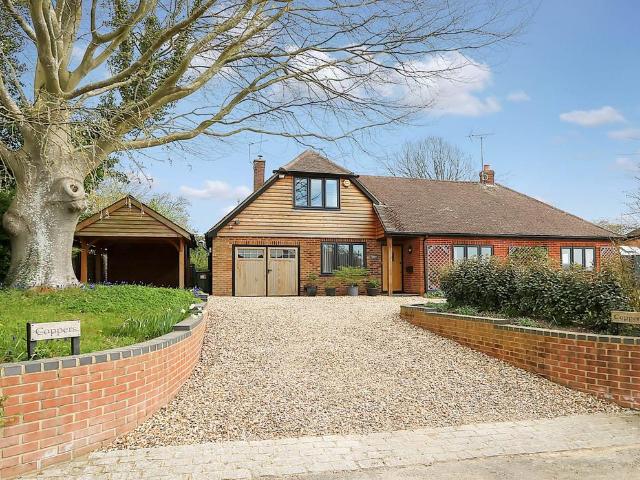 House for sale in Stanford Dingley