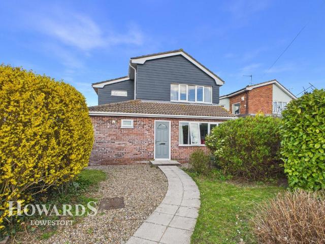 House for sale in Eastbridge, Suffolk